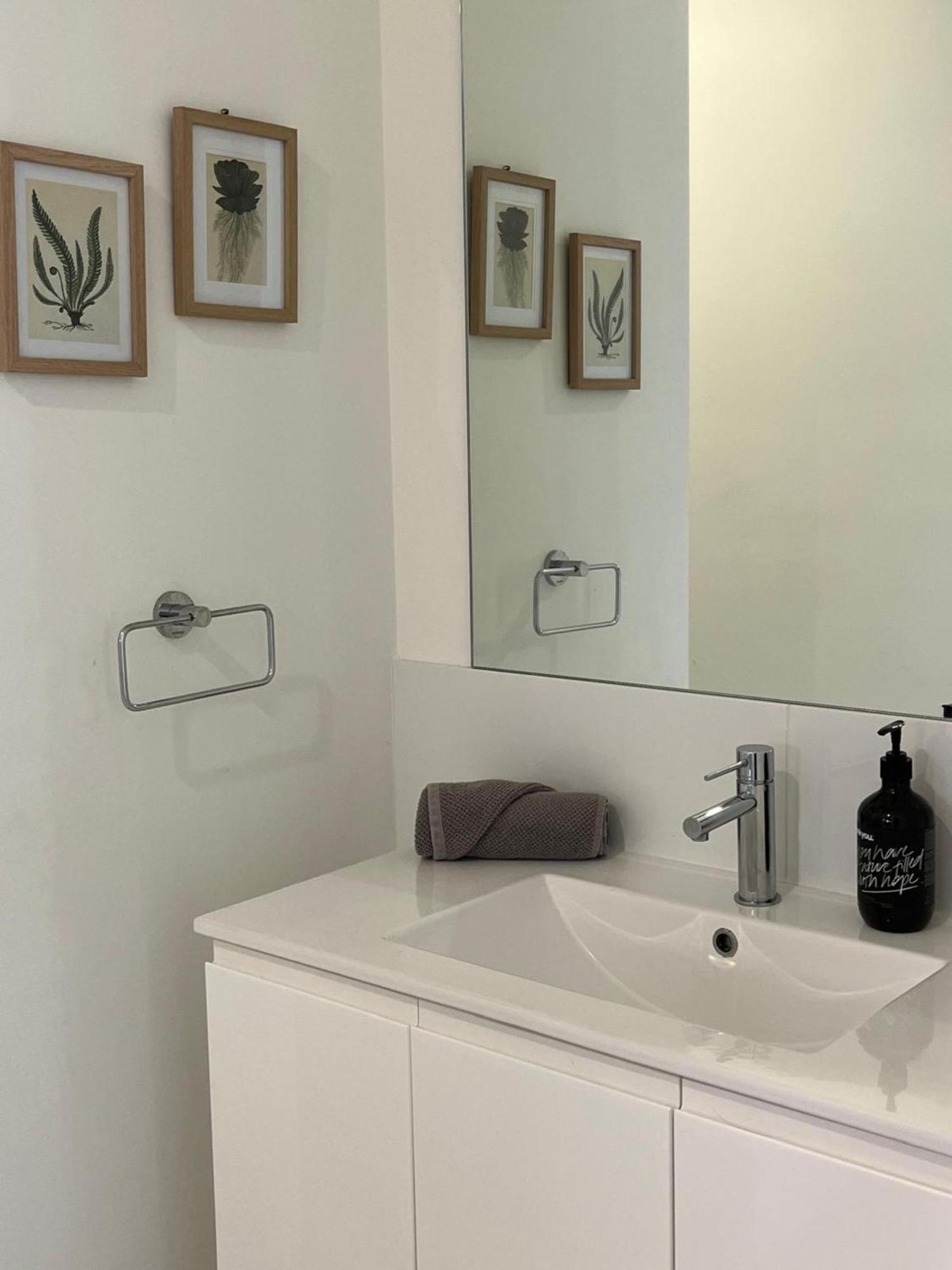 Banksia On Blenheim By Experience Jervis Bay Apartment Vincentia Exterior foto